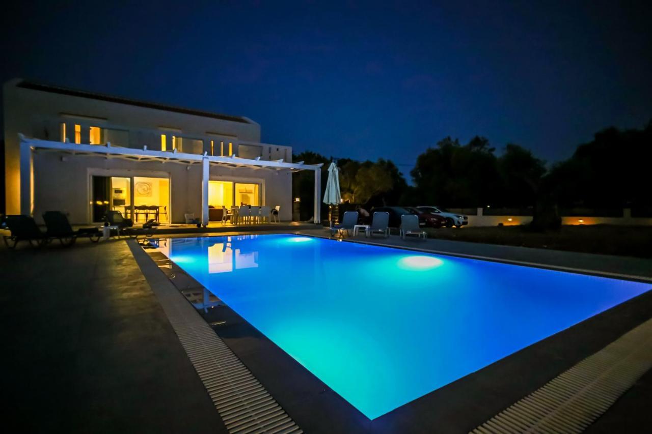 Villa Boviana With Private Swimming Pool Agios Sostis  Exteriér fotografie