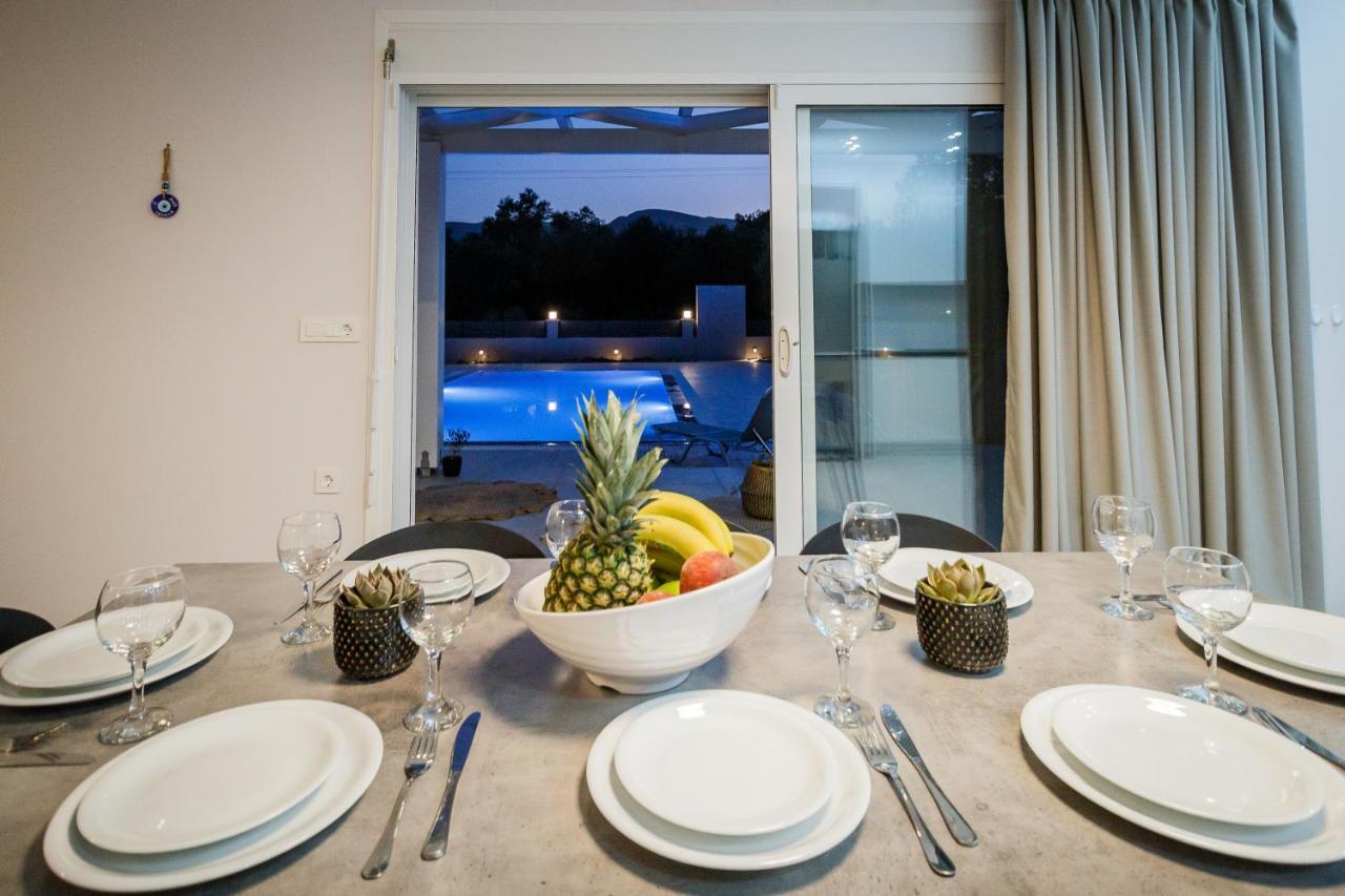 Villa Boviana With Private Swimming Pool Agios Sostis  Exteriér fotografie